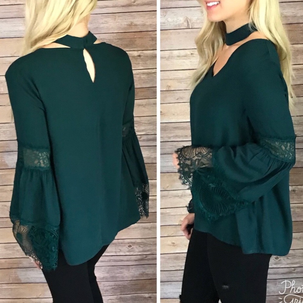‼️LAST Deep Emerald Choker Lace Blouse - Picture 2 of 2